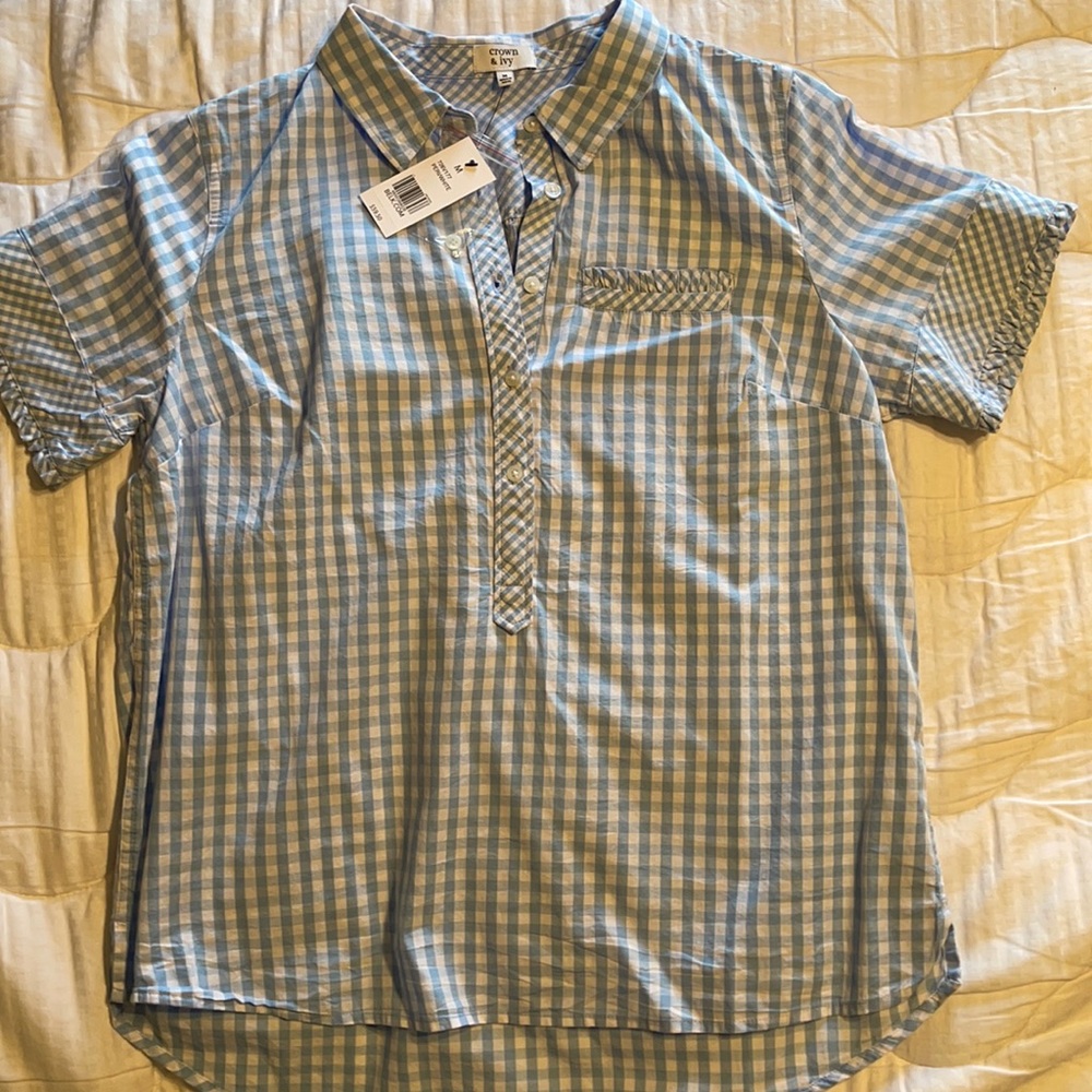 NWT Crown & Ivy Camp Shirt
